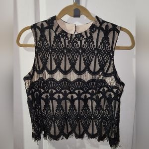 Black& nude lace crop top